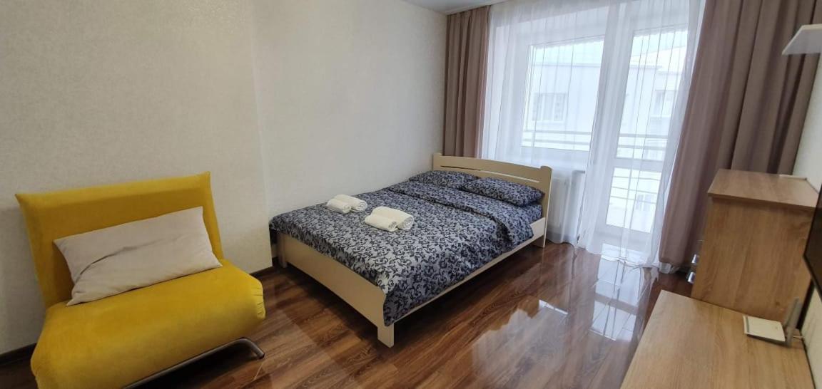 Apartment затишна біля парку відродження